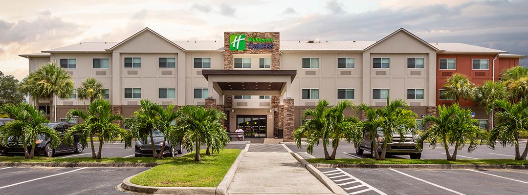 Neu Bei Den Privathotels Dr Lohbeck Holiday Inn Express Naples South I 75 In Florida Usa Gruppenseite Lohbeck